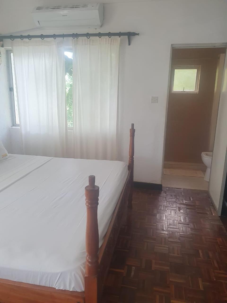 Wayside Beach Apartments Diani Beach Εξωτερικό φωτογραφία