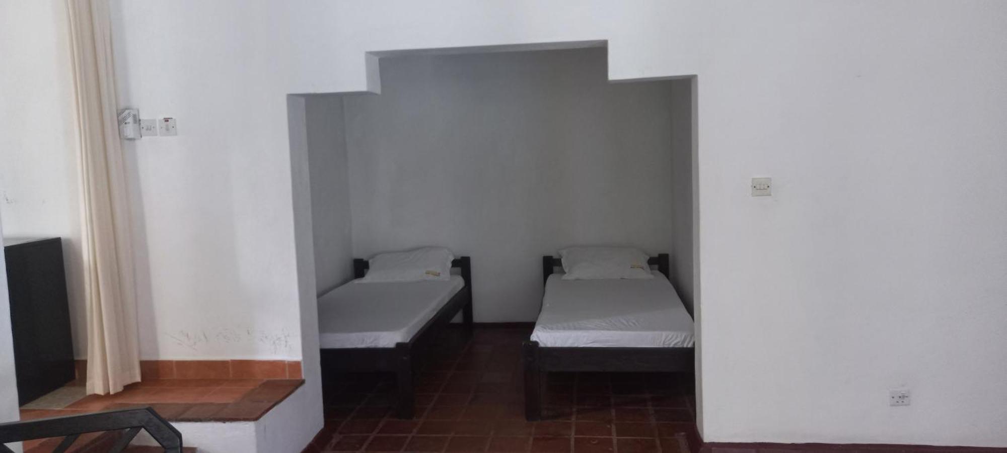 Wayside Beach Apartments Diani Beach Εξωτερικό φωτογραφία
